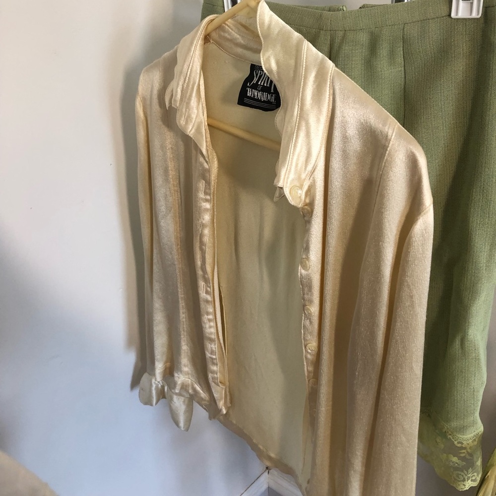 Women’s vintage silk button down